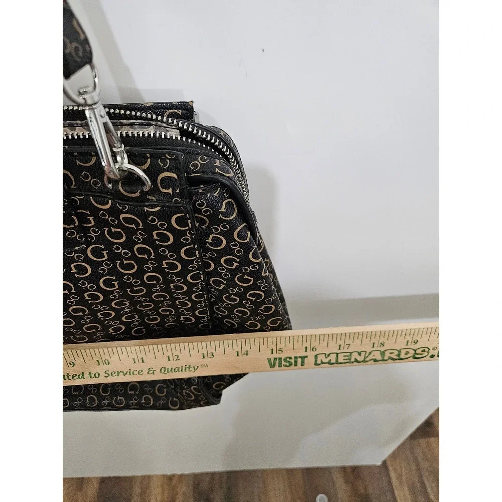 Guess Black Tan Signature G Logo Satchel Handbag Crossbody Padlock Detail Y2K